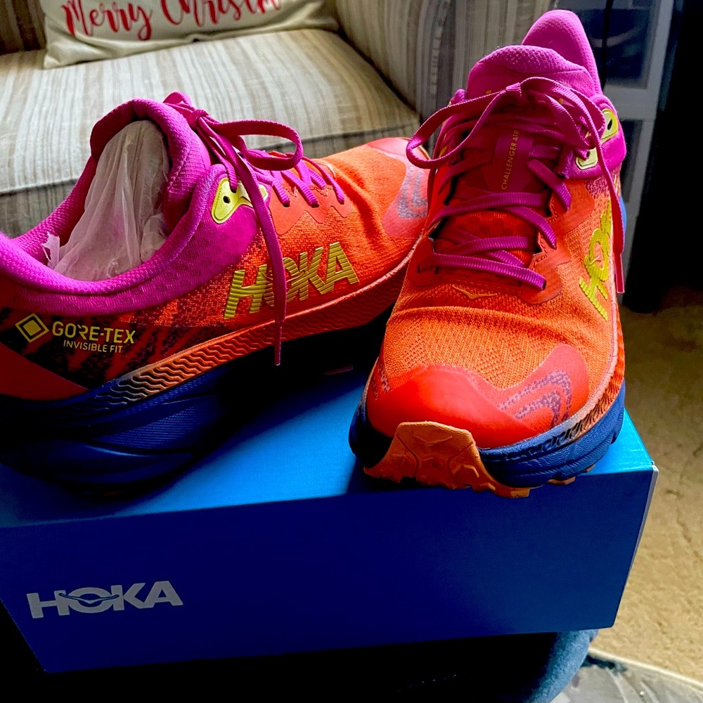 Hoka Challenger ATR 7